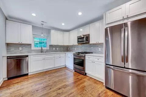 716 E Hammond St, Durham, NC 27704 photo 10