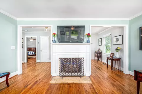 407 E Trinity Ave, Durham, NC 27701 photo 8