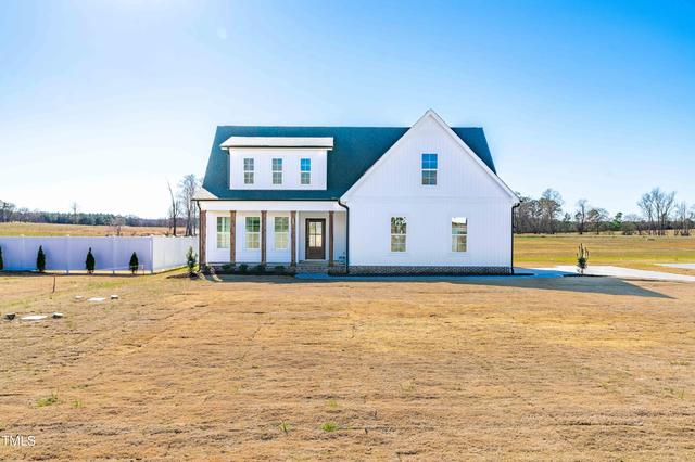 37 Watermeadow Dr, Clayton, NC 27520