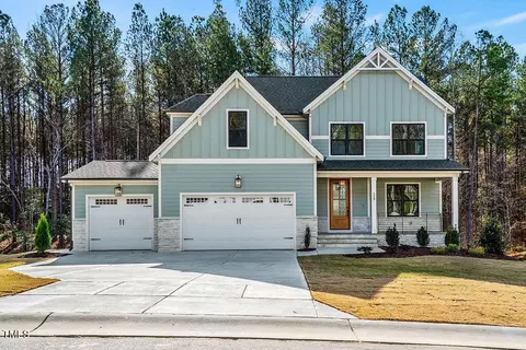 529 Lambert Ln, Fuquay Varina, NC 27526