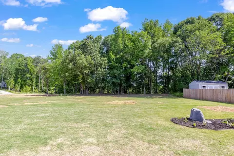35 Middle Creek Ln, Willow Spring, NC 27592 photo 11