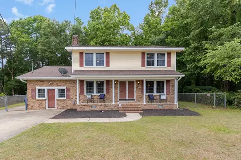 65 White Oak Dr, Smithfield, NC 27577
