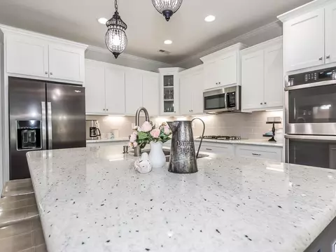 68 Look Dr, Garner, NC 27529 photo 4