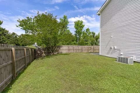 1110 Shackleton Rd, Apex, NC 27502 photo 2