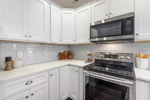 703 Gray Ave, Durham, NC 27701 photo 20