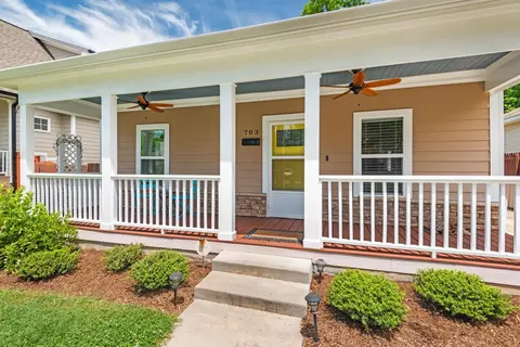 703 Gray Ave, Durham, NC 27701 photo 2