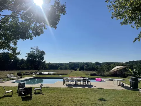 10611 10 Rougemont Rd, Bahama, NC 27503