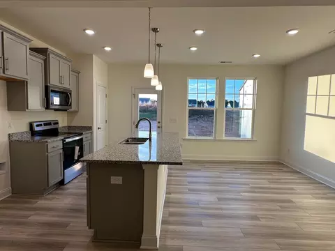 1237 Channel Drop Loop, Zebulon, NC 27597 photo 3