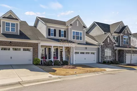930 River Bark Pl, Cary, NC 27519 photo 2
