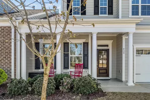 930 River Bark Pl, Cary, NC 27519 photo 3