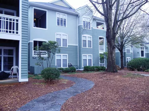 1211 Westview Ln #109, Raleigh, NC 27605