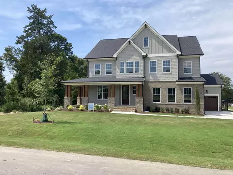 904 Shiloh Hills Dr, Fuquay Varina, NC 27526