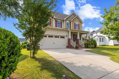 4229 Saubranch Hill St, Raleigh, NC 27616