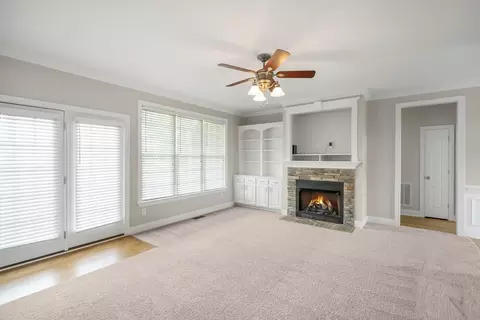 315 S Peedin Ave, Pine Level, NC 27568 photo 9