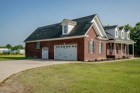 315 S Peedin Ave, Pine Level, NC 27568 photo 35