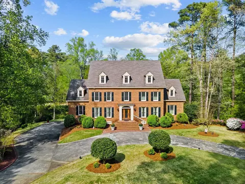 213 Candlewood Rd, Rocky Mount, NC 27804