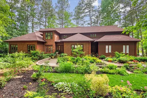 216 Continental Dr, Durham, NC 27712 photo 2