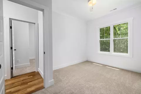 727 A Peyton Ave, Durham, NC 27703 photo 10