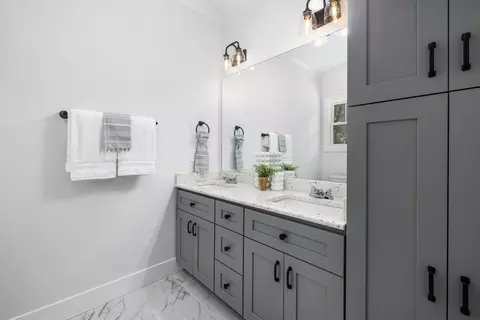 727 A Peyton Ave, Durham, NC 27703 photo 8