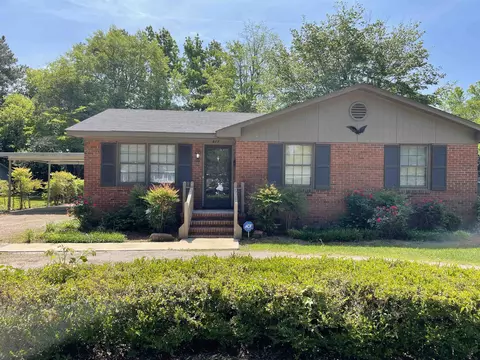817 Russell St, Rocky Mount, NC 27803