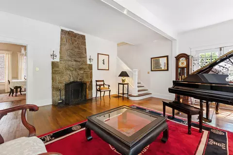 1200 W Markham Ave, Durham, NC 27701 photo 7