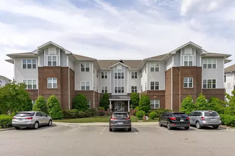 1003 Waterford Lake Dr #1003, Cary, NC 27519