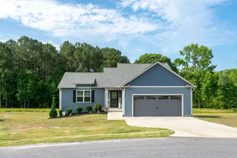 290 Hunter Fox Trl, Angier, NC 27501 photo 1