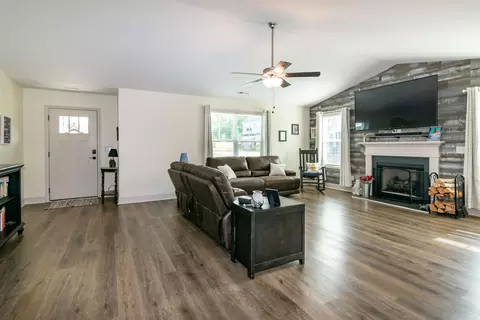 290 Hunter Fox Trl, Angier, NC 27501 photo 6