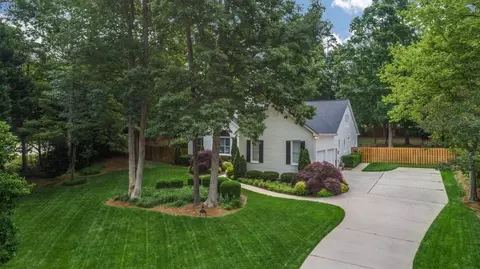 4401 Touchstone Forest Rd, Raleigh, NC 27612 photo 38