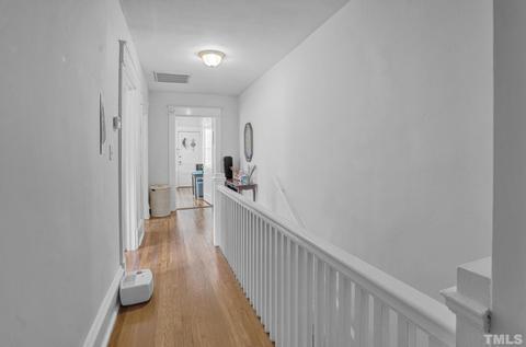 918 W Trinity Ave, Durham, NC 27701 photo 4