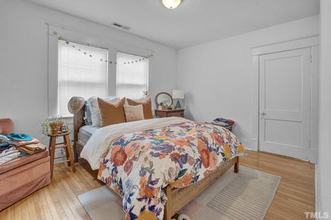 918 W Trinity Ave, Durham, NC 27701 photo 12