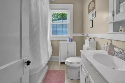 918 W Trinity Ave, Durham, NC 27701 photo 6