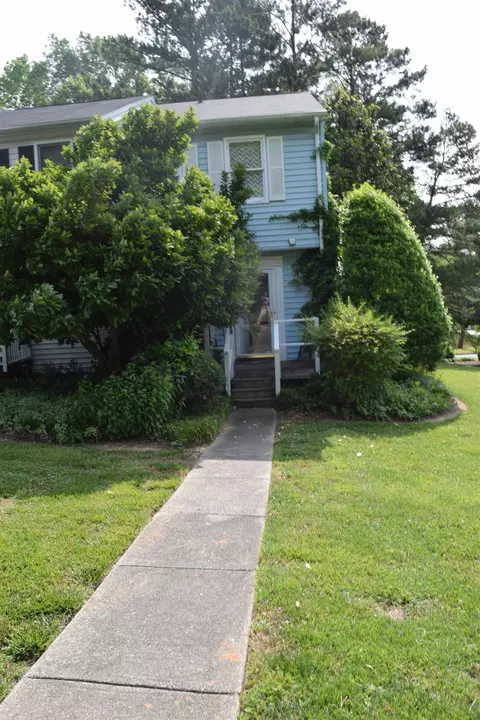 32 Prestwick Pl, Durham, NC 27705