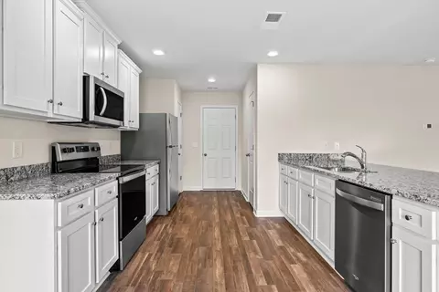 75 Coleshill Rd, Angier, NC 27501 photo 6