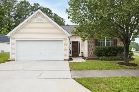 109 Willowbrook Dr, Durham, NC 27703