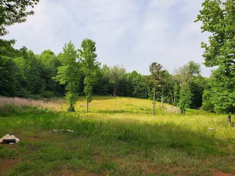 504 Two Gate Rd, Siler City, NC 27344
