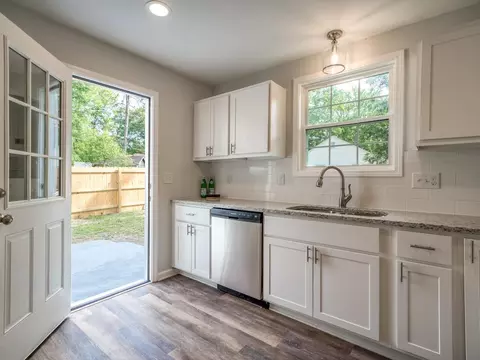 2003 James St, Durham, NC 27707 photo 10