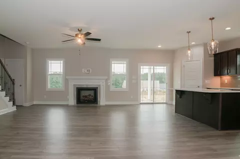 82 Cedarbrook Dr, Benson, NC 27504 photo 6