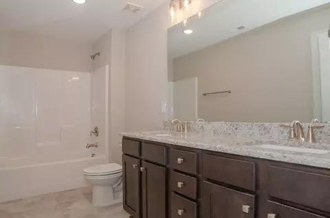 82 Cedarbrook Dr, Benson, NC 27504 photo 32