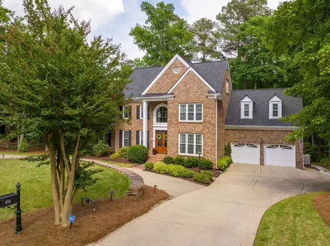 111 Raphael Dr, Cary, NC 27511 photo 4