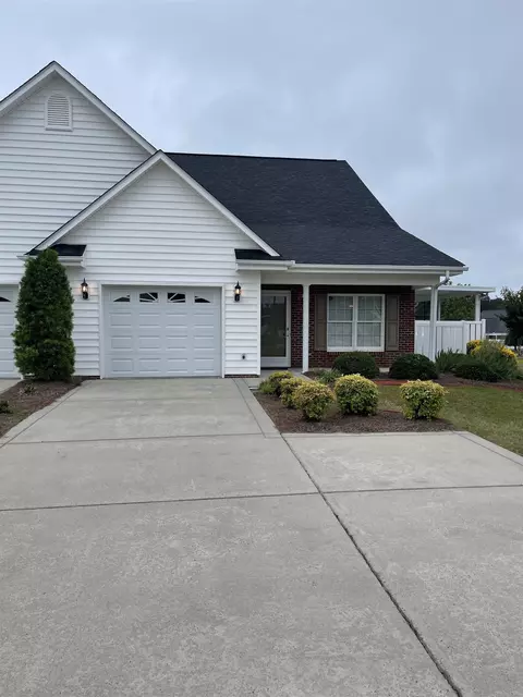 152 Glenalmond Ct, Dunn, NC 28334