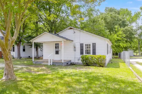 519 N Seventh St, Smithfield, NC 27577