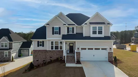915 W Hedgelawn, Southern Pines, NC 28387