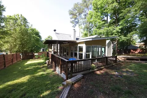 10 Oakside Ct, Durham, NC 27703 photo 2