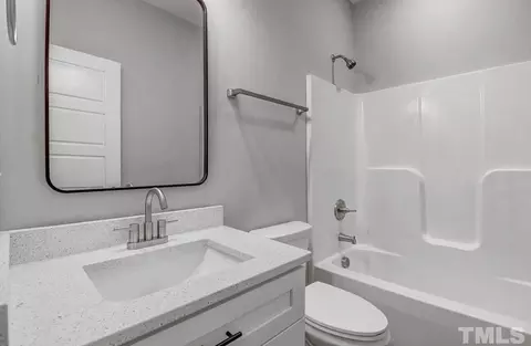 130 2nd St, Erwin, NC 28339 photo 9
