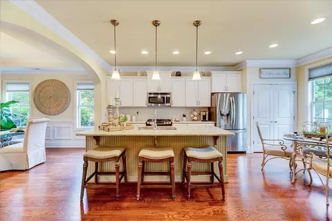 102 Sonoma Valley Dr, Cary, NC 27518