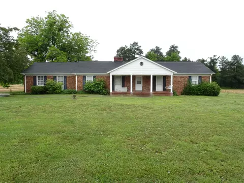 1619 Warrenton Rd, Henderson, NC 27537