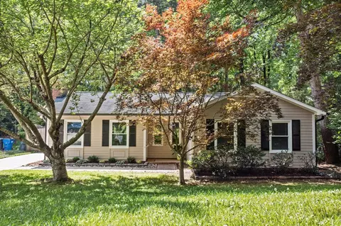 7909 Twin Oak Ct, Raleigh, NC 27615