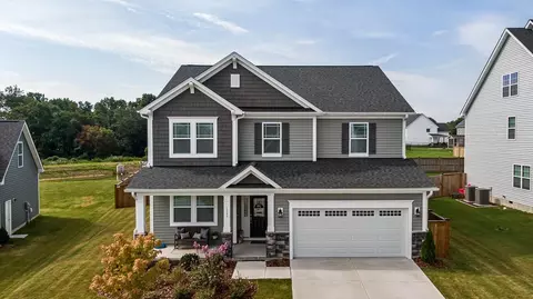 1249 Valley Dale Dr, Fuquay Varina, NC 27526