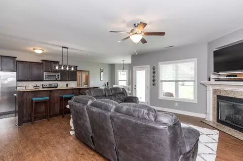 100 Celestial Dr, Garner, NC 27529 photo 9